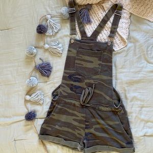 SOUTH MOON UNDER CAMO OVERALLS Size S